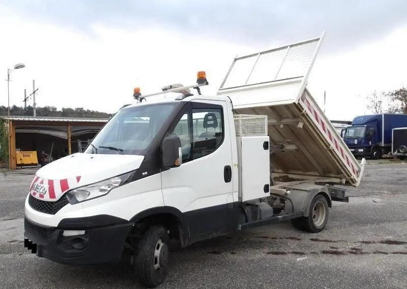Occasion Iveco Daily 131 ch (96 kW) 2016 Van