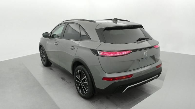 Image 4/4