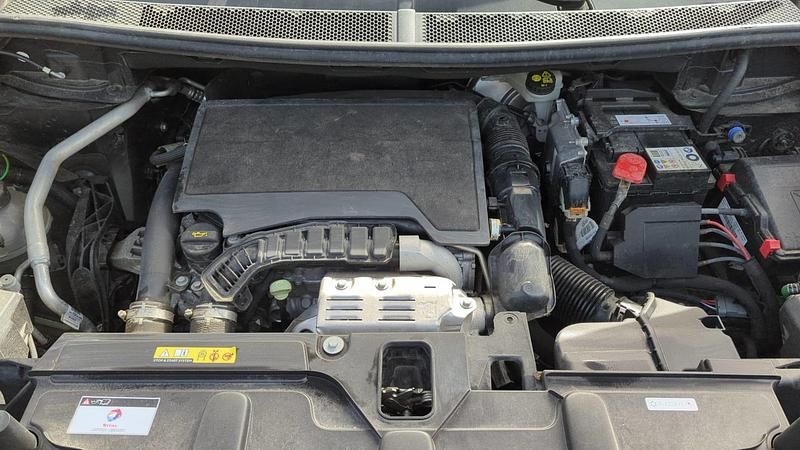 Occasion Peugeot 5008 Allure 130 ch (95 kW) 2023 SUV