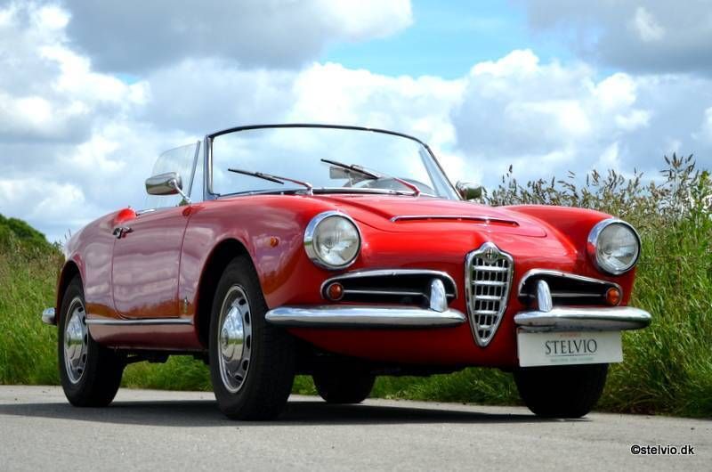 Rouge Utilisé 1964 Alfa Romeo Giulia Cabriolet | 69 000 € - Image 1/4