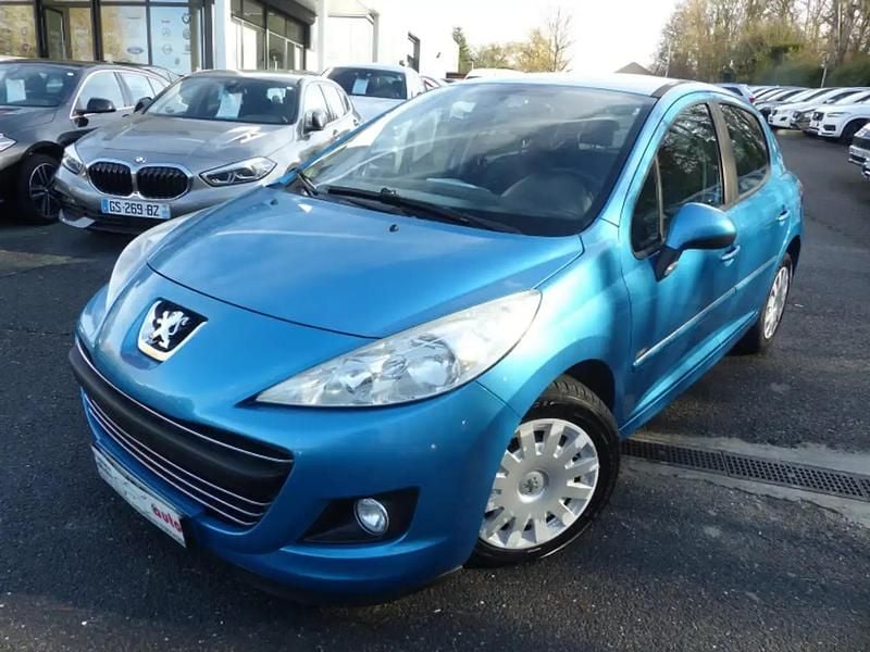 Bleu Occasion 2012 Peugeot 207 Berline | 7 990 € (Prix juste) - Image 1/4