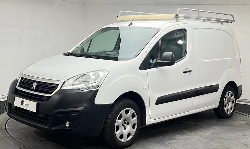 Blanc Utilisé 2018 Peugeot Partner Premium Monospace | 7 990 € (Prix juste) - Image 1/4