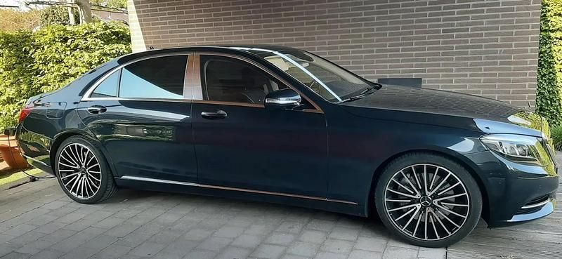 Bleu Utilisé 2015 Mercedes S500 Executive Berline | 39 500 € - Image 1/4