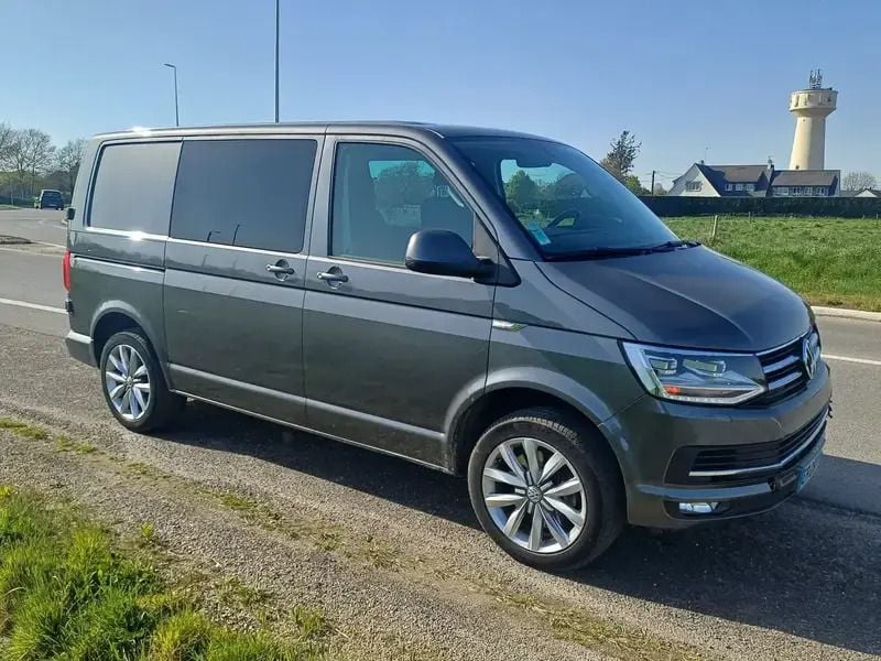 Gris Utilisé 2017 VW T6 Edition Van | 13 800 € - Image 1/4