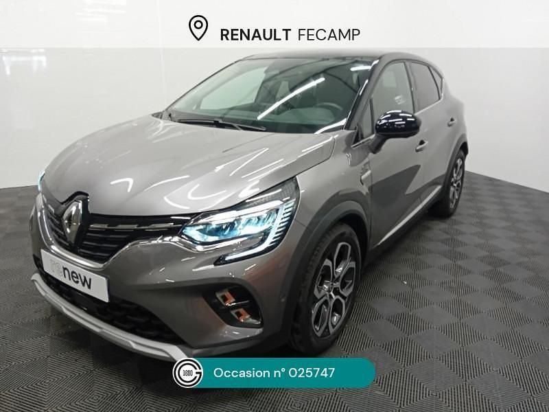 Gris Utilisé 2024 Renault Captur Techno SUV | 25 990 € (Prix cher) - Image 1/4