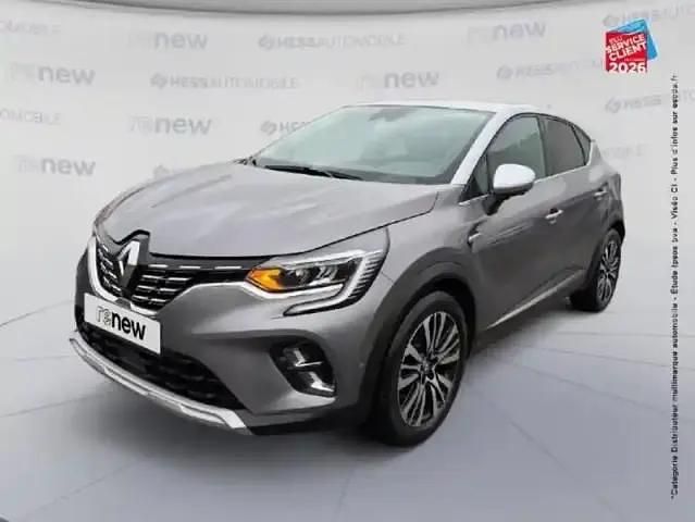 Occasion Renault Captur Iconic 92 ch (67 kW) 2023 Gris SUV