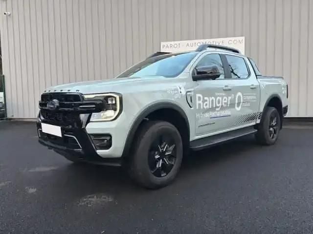 Gris Occasion 2025 Ford Ranger Pick-up | 62 900 € - Image 1/4