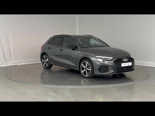 Occasion Audi A3 Sportback e-tron S-Line 150 ch (110 kW) 2021 Gris daytona nacré Citadine