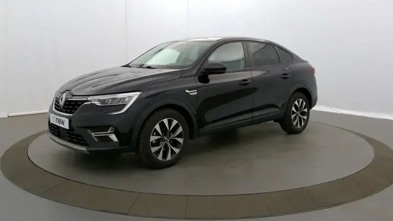 Noir Utilisé 2024 Renault Arkana Evolution SUV | 21 990 € (Bon prix) - Image 1/4