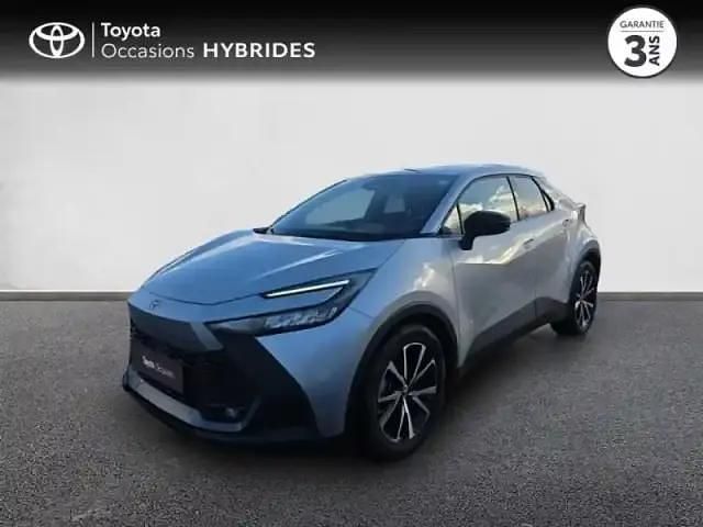 Gris minéral métallisé Occasion 2024 Toyota C-HR Design SUV | 28 480 € (Prix juste) - Image 1/4