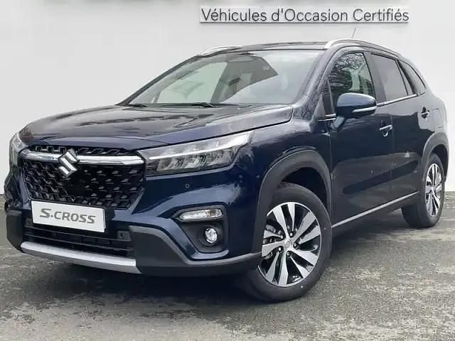 Sphere blue Nouvelle 2025 Suzuki SX4 S-Cross | 28 630 € (Prix juste) - Image 1/3