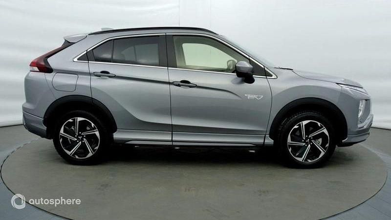 Occasion Mitsubishi Eclipse Intense 98 ch (72 kW) 2022 Gris SUV