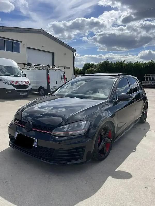 Utilisé 2013 VW Golf VII GTI Berline | 17 000 € (Prix juste) - Image 1/4