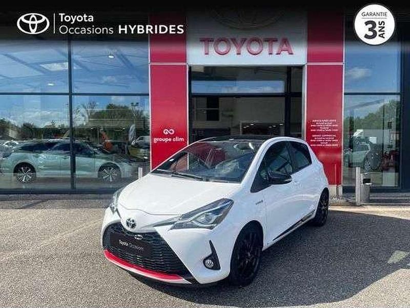 Utilisé 2020 Toyota Yaris Hybrid Sport Berline | 13 900 € (Bon prix) - Image 1/1