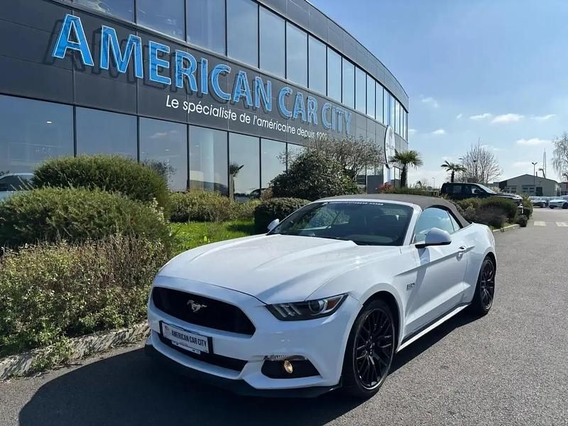 Blanc Occasion 2017 Ford Mustang GT Cabriolet | 40 900 € (Prix assez cher) - Image 1/4