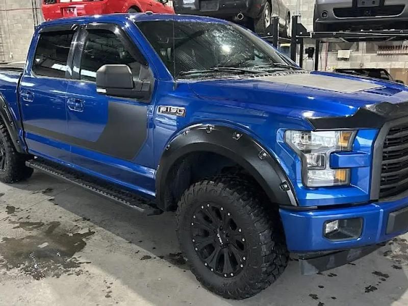 Bleu Occasion 2017 Ford F-150 Sport Pick-up | 47 900 € - Image 1/4