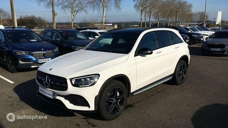 Blanc Utilisé 2021 Mercedes GLC300e AMG line SUV | 44 899 € (Prix assez cher) - Image 1/4