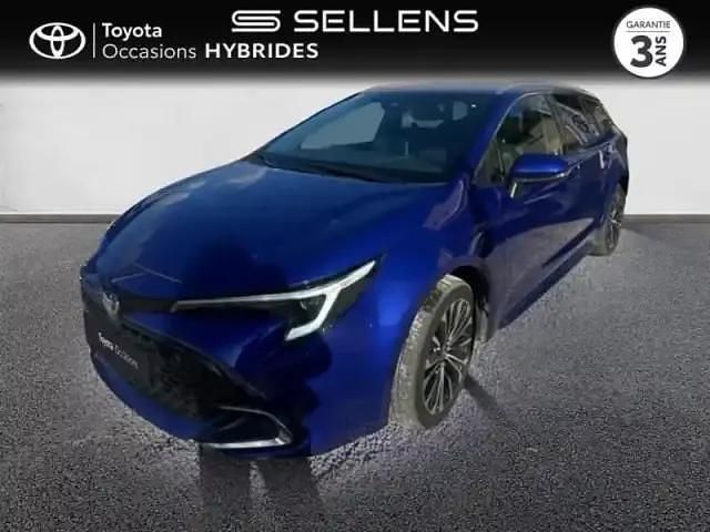 Bleu genièvre métallisé Occasion 2024 Toyota Corolla Design Break | 29 990 € (Prix juste) - Image 1/4