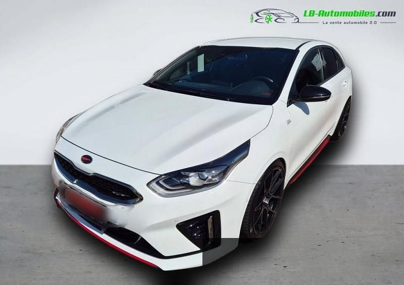 Utilisé 2021 Kia ProCeed 2 Citadine | 31 100 € (Prix juste) - Image 1/4