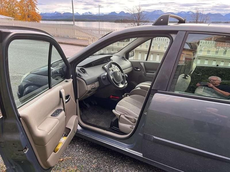 Occasion Renault Scénic II Authentique 105 ch (77 kW) 2007 Monospace