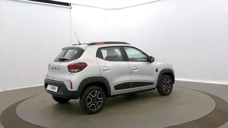 Image 2/4