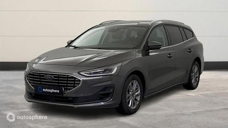 Gris Utilisé 2023 Ford Focus Business Edition Break | 21 499 € (Prix juste) - Image 1/4