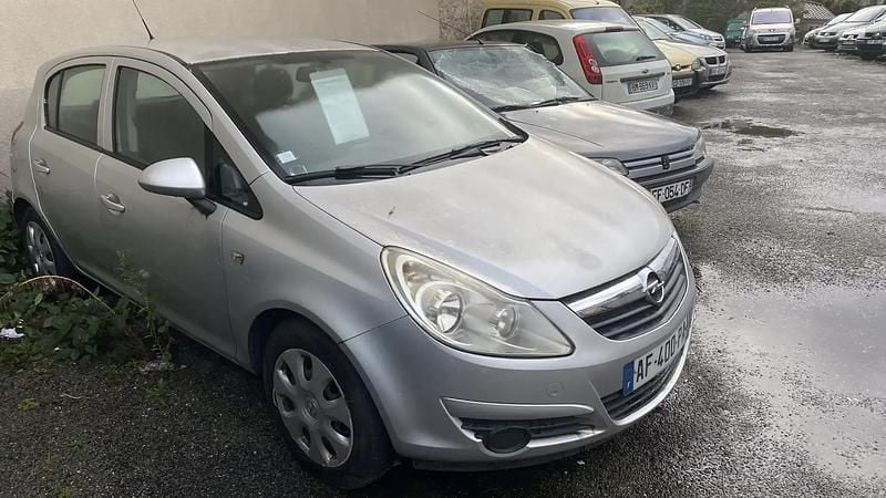 Occasion Opel Corsa Enjoy 80 ch (58 kW) 2009 Berline