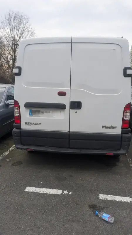 Blanc Utilisé 2008 Renault Master Van | 2 000 € - Image 1/4