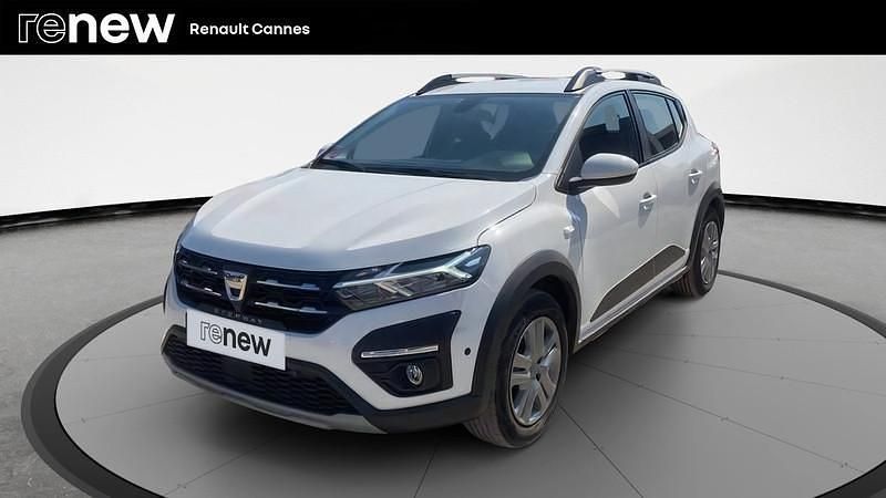 Blanc Utilisé 2022 Dacia Sandero Comfort Citadine | 15 999 € (Prix juste) - Image 1/4