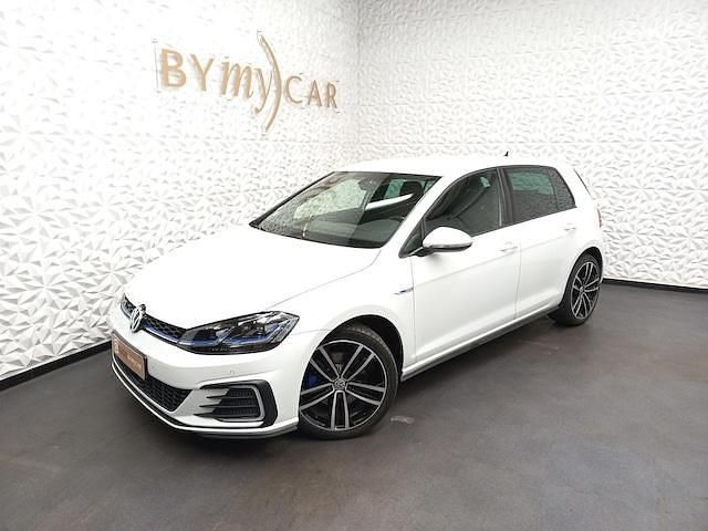 Utilisé 2020 VW Golf VIII | 21 907 € (Bon prix) - Image 1/4