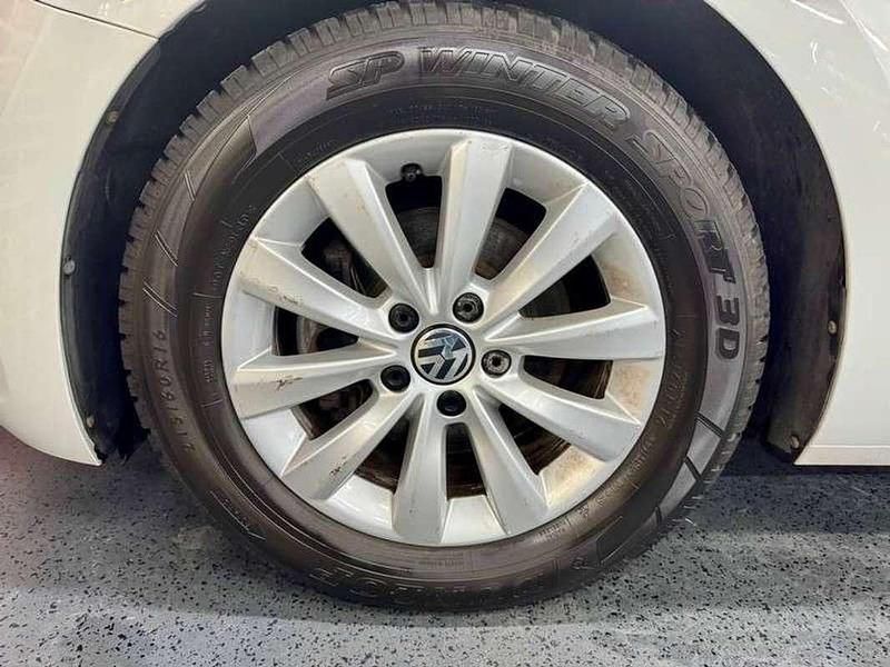 Occasion VW Beetle 110 ch (80 kW) 2015 Blanc Citadine