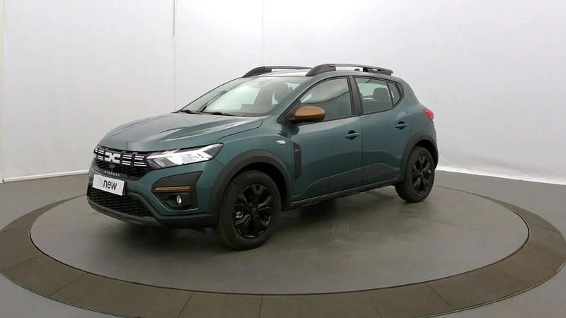 Vert Utilisé 2025 Dacia Sandero Extreme Citadine | 18 290 € (Prix juste) - Image 1/4