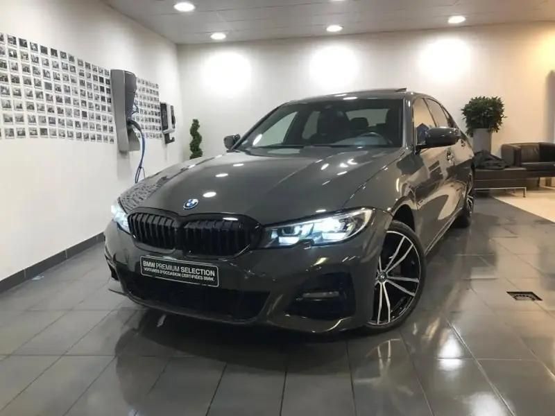 Gris Utilisé 2022 BMW 320 M Sport Berline | 30 970 € (Super prix) - Image 1/4