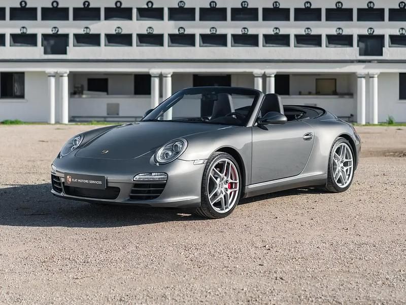 Gris Utilisé 2010 Porsche 911 Carrera 4S Cabriolet Cabriolet | 79 997 € - Image 1/4