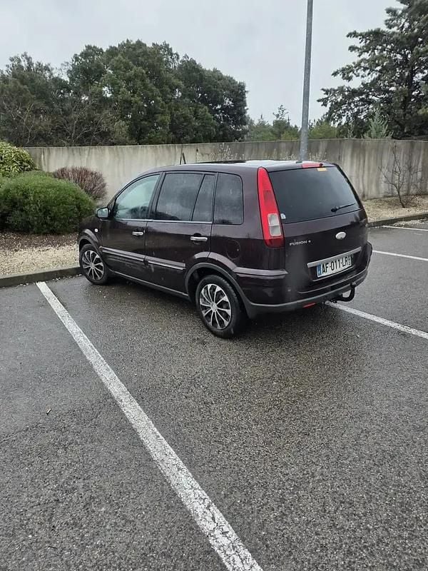 Occasion Ford Fusion 90 ch (66 kW) 2009 Monospace