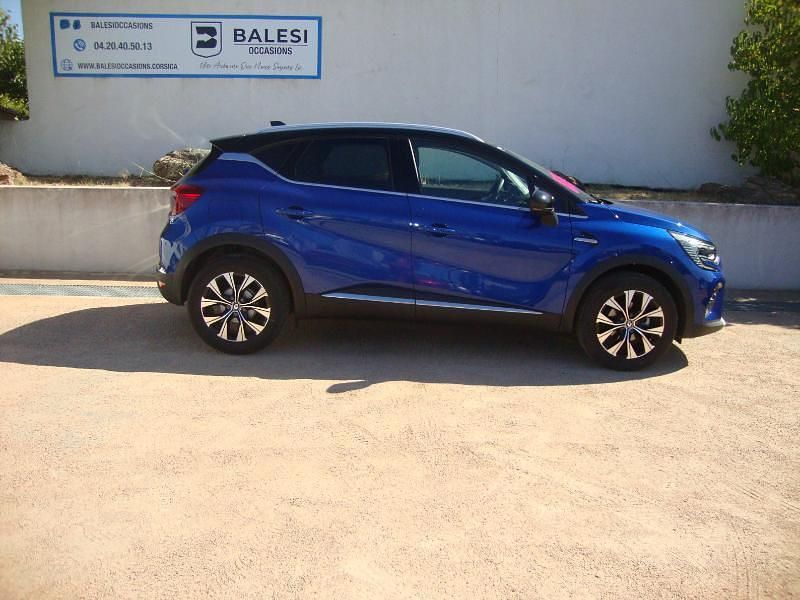Bleu Utilisé 2023 Renault Captur Techno SUV | 19 900 € - Image 1/4