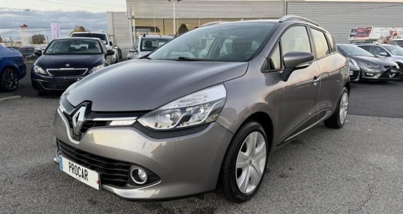 Gris Utilisé 2016 Renault Clio GrandTour Business Break | 8 990 € (Prix juste) - Image 1/4