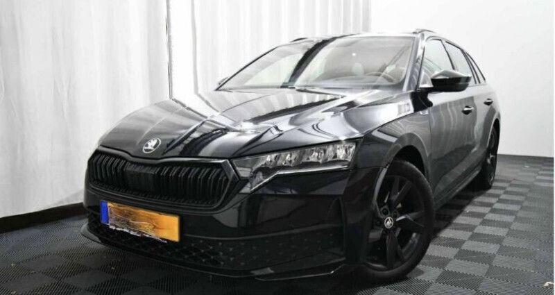 Utilisé 2024 Skoda Octavia SportLine Berline | 43 890 € - Image 1/4