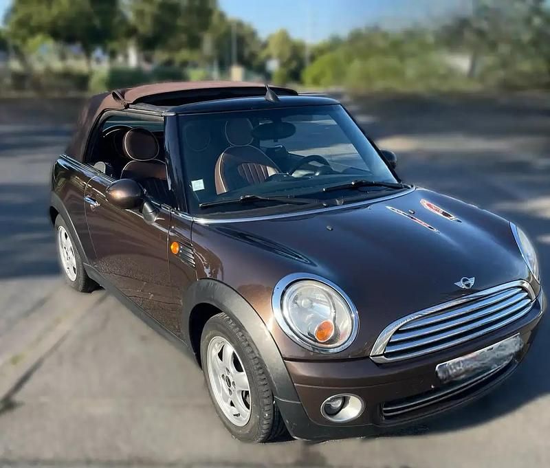 Brun Utilisé 2010 Mini Cooper Cabriolet Chili Cabriolet | 5 990 € - Image 1/4