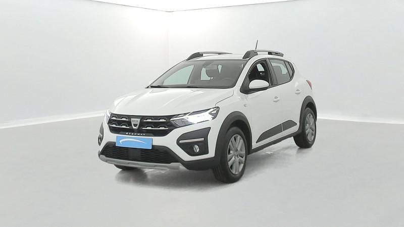 Utilisé 2022 Dacia Sandero Comfort Citadine | 13 990 € (Prix juste) - Image 1/4