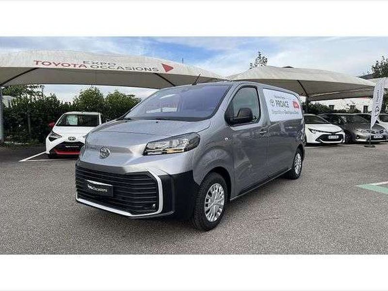 Nouvelle 2024 Toyota Proace Van | 34 999 € (Prix juste) - Image 1/1