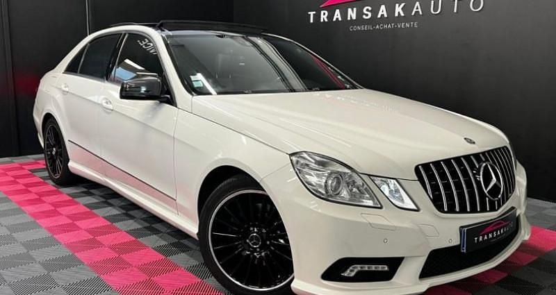 Blanc Utilisé 2011 Mercedes E300 Avantgarde Berline | 15 990 € - Image 1/4