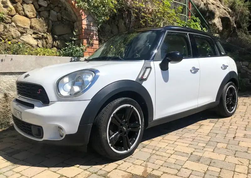 Blanc Utilisé 2013 Mini Cooper D Countryman SUV | 13 990 € - Image 1/4