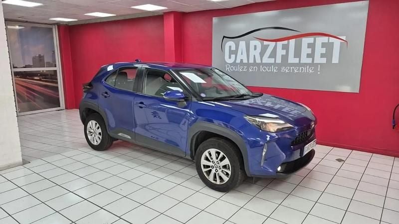Bleu Utilisé 2023 Toyota Yaris Cross Business Edition SUV | 16 990 € - Image 1/4