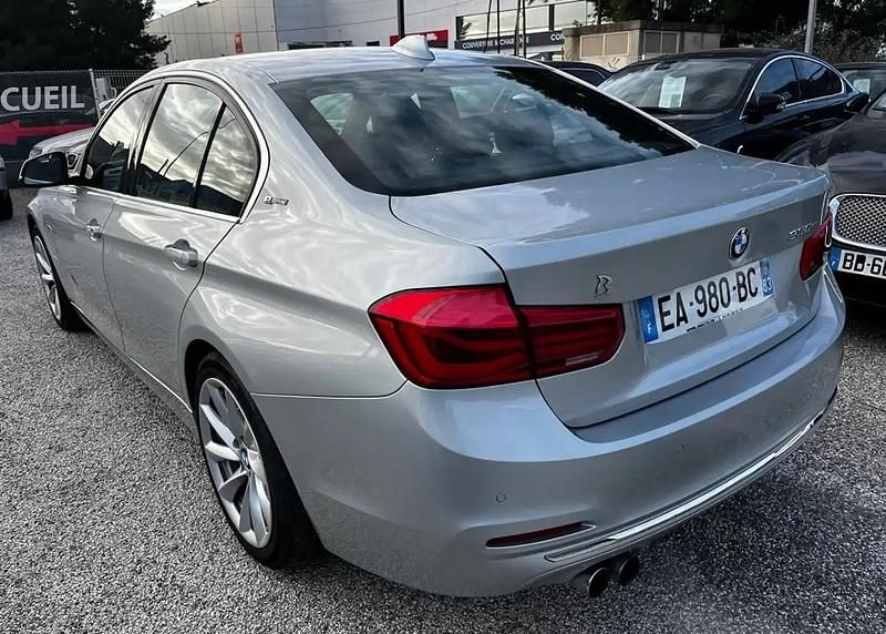 Occasion BMW 330e Luxury Line 186 ch (136 kW) 2016 Gris Berline