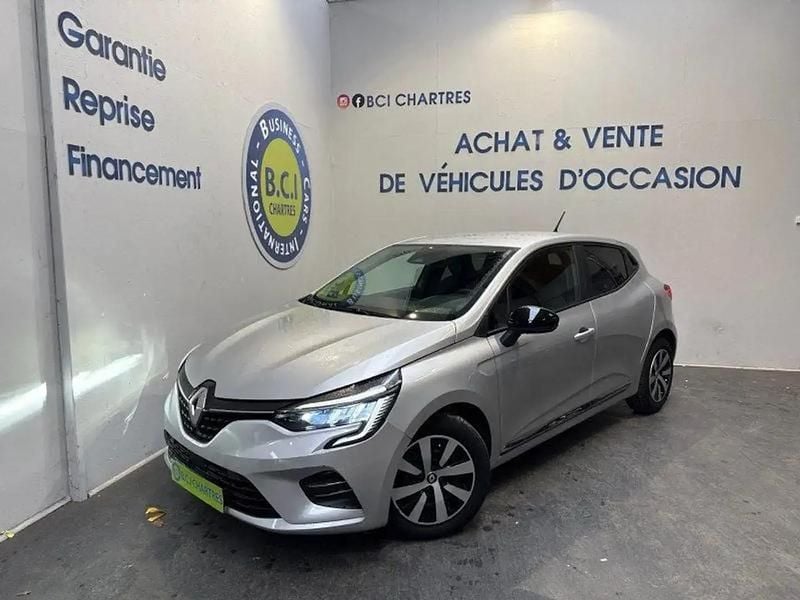 Gris Occasion 2023 Renault Clio V Equilibre Berline | 12 990 € (Bon prix) - Image 1/4