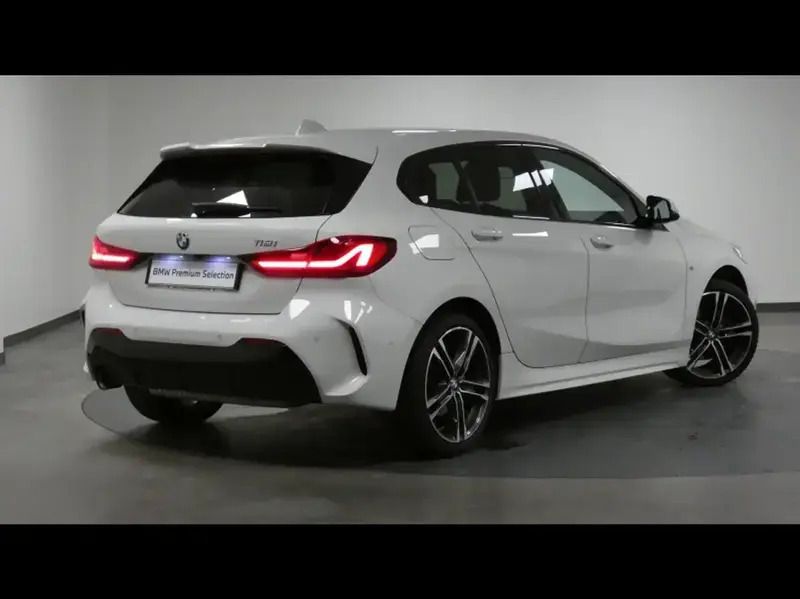 Image 2/4