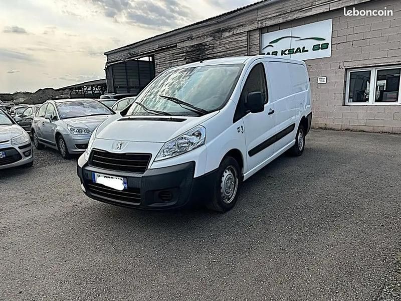 Blanc Utilisé 2015 Peugeot Expert Van | 6 999 € (Prix juste) - Image 1/4
