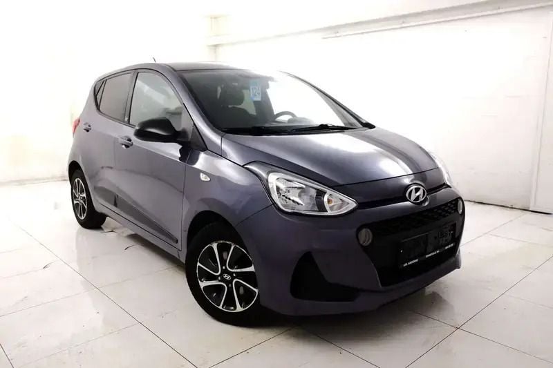 Gris Utilisé 2018 Hyundai i10 Citadine | 8 950 € (Super prix) - Image 1/4