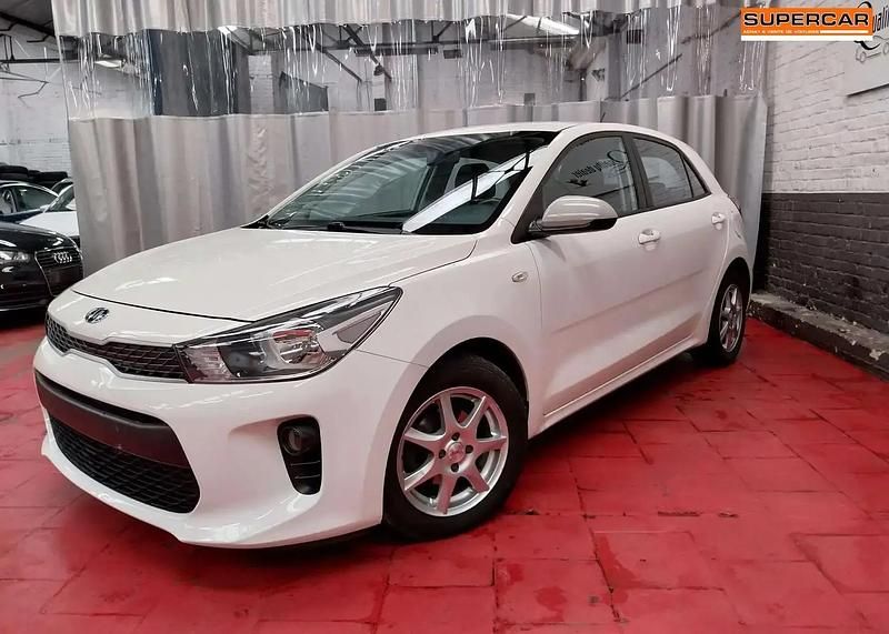 Blanc Utilisé 2019 Kia Rio Berline | 9 490 € (Super prix) - Image 1/4